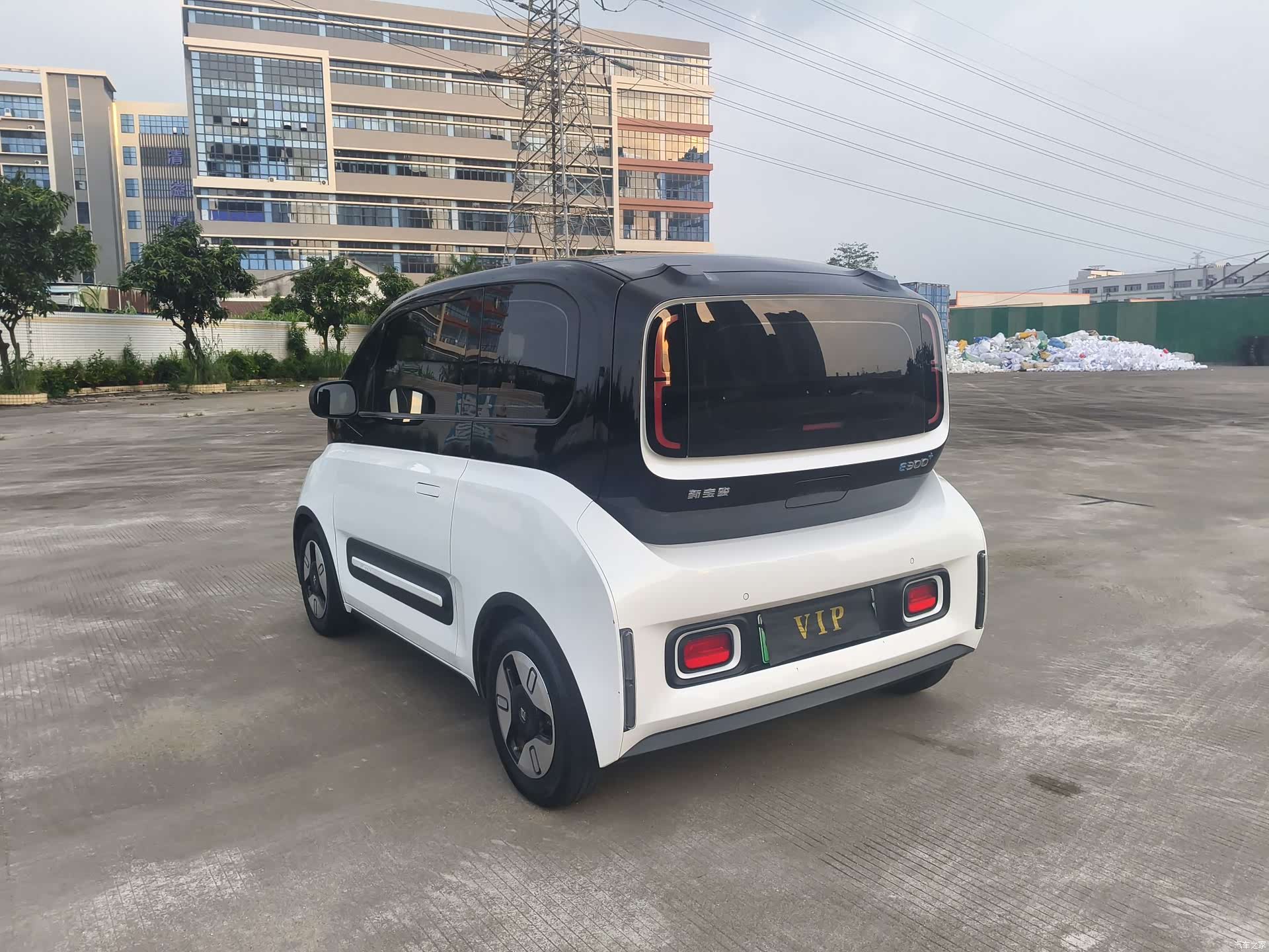 Wuling E300, 2021 4