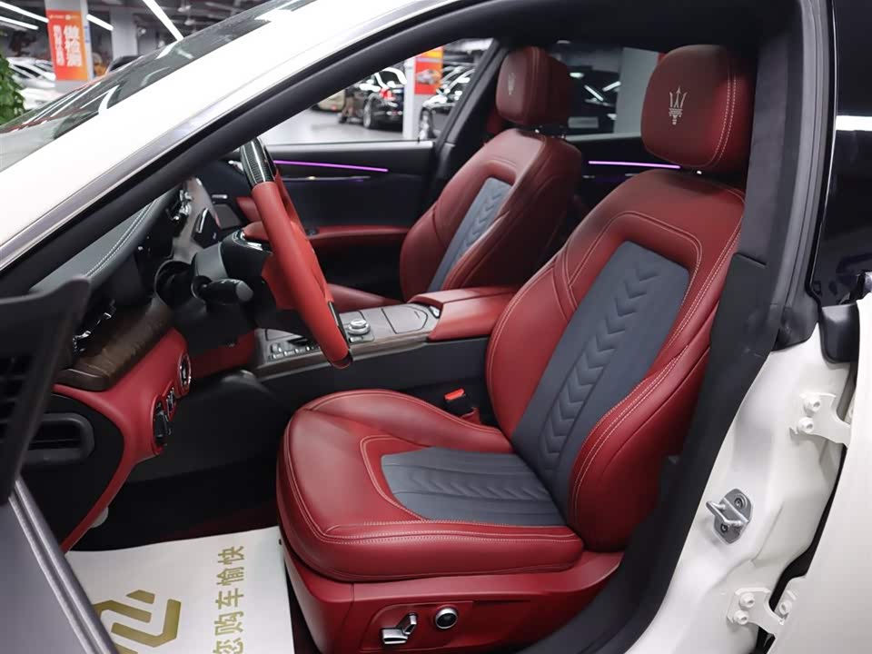 Maserati President