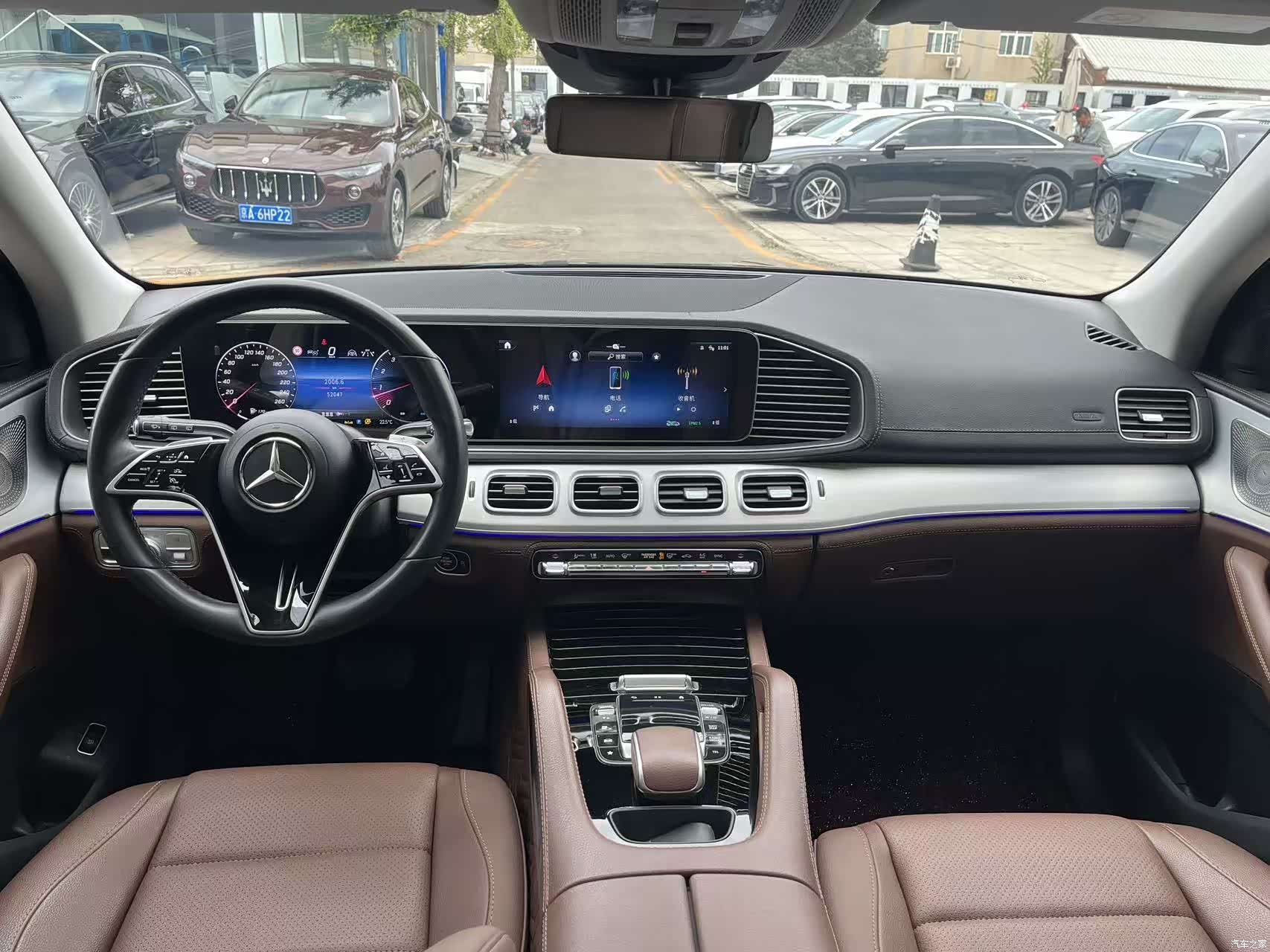 Mercedes-Benz GLE, 2023 14