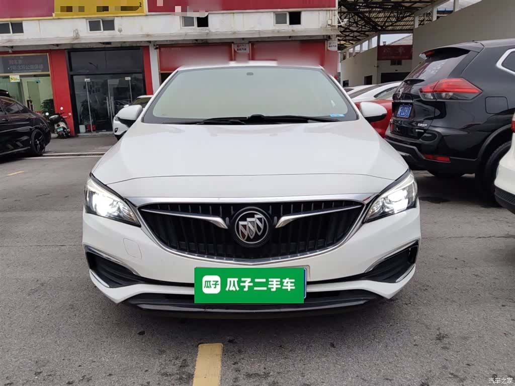 Buick Verano, 2018 3