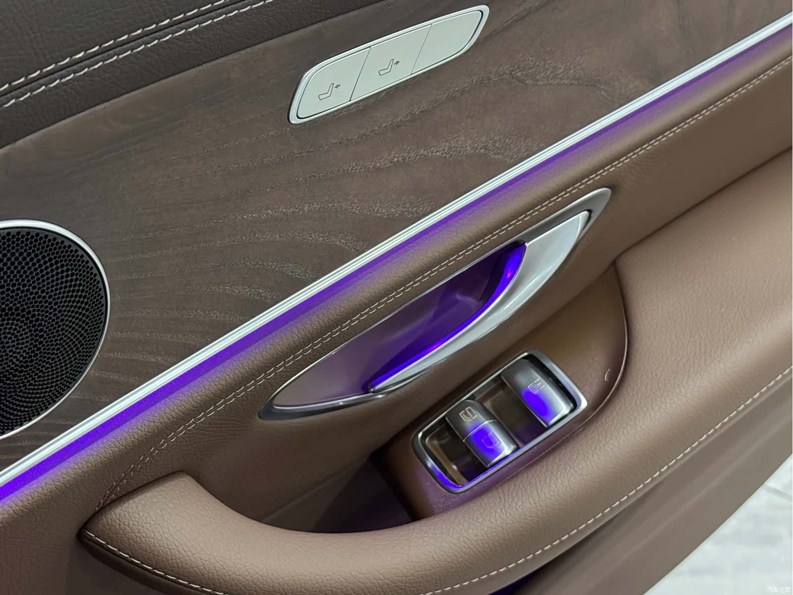 Mercedes-Benz E-Class, 2020 13