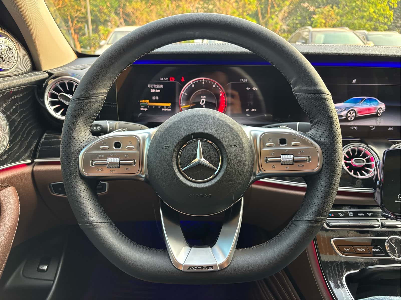 Mercedes-Benz E-Class, 2019 17