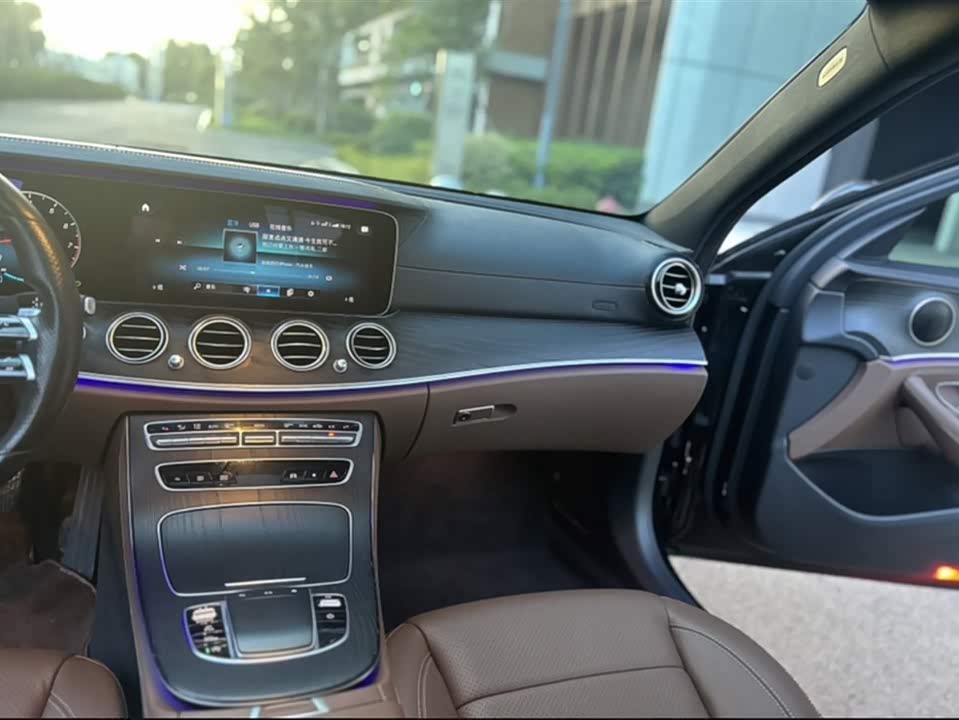 Mercedes-Benz E-class Mercedes-Benz E-class