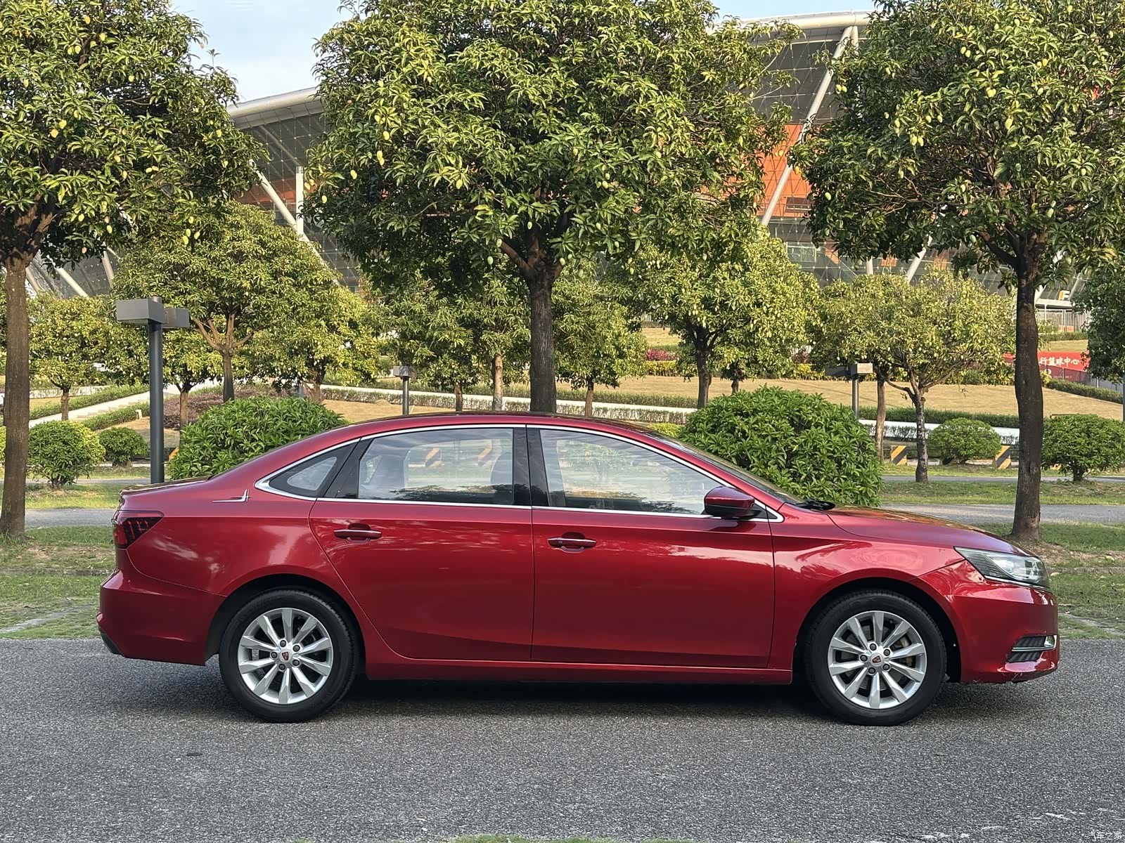 Roewe i6, 2018 10