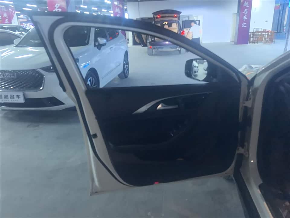 Infiniti QX30 Infiniti QX30