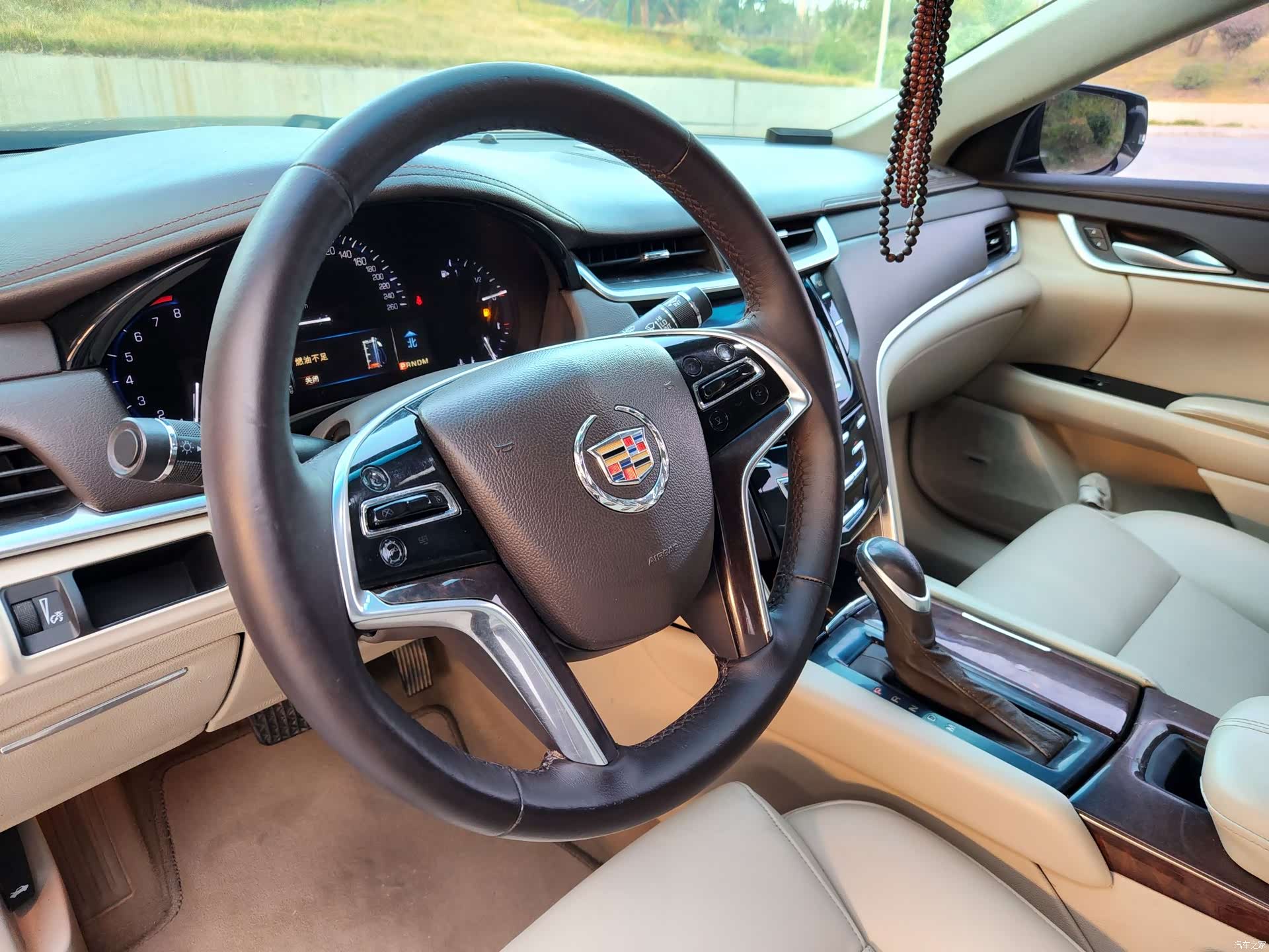 Cadillac XTS, 2016 15