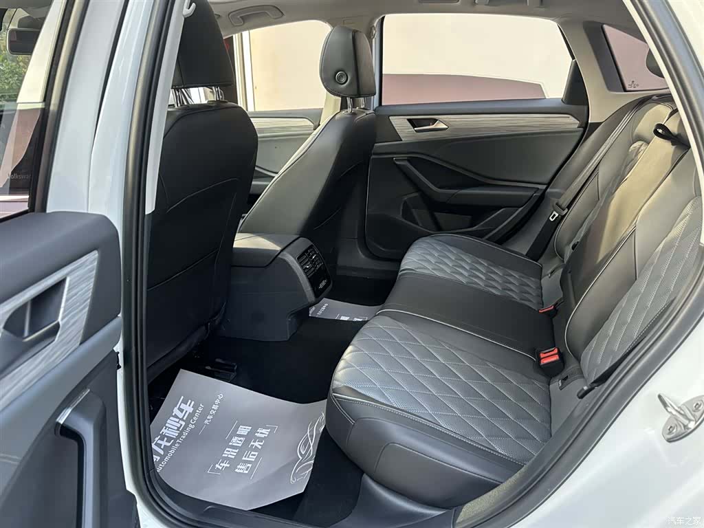 Volkswagen Sagitar, 2025 7