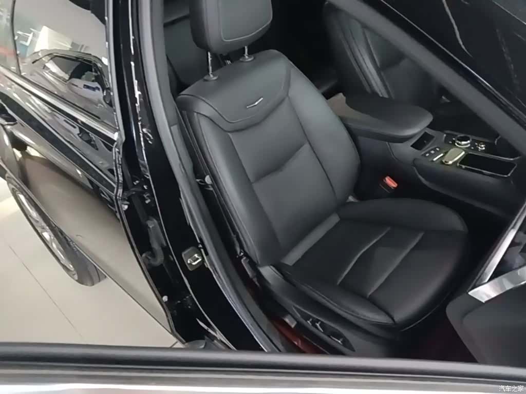 Cadillac XT5, 2020 25