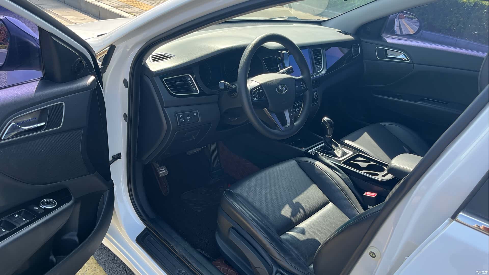 Hyundai GLS, 2016 8