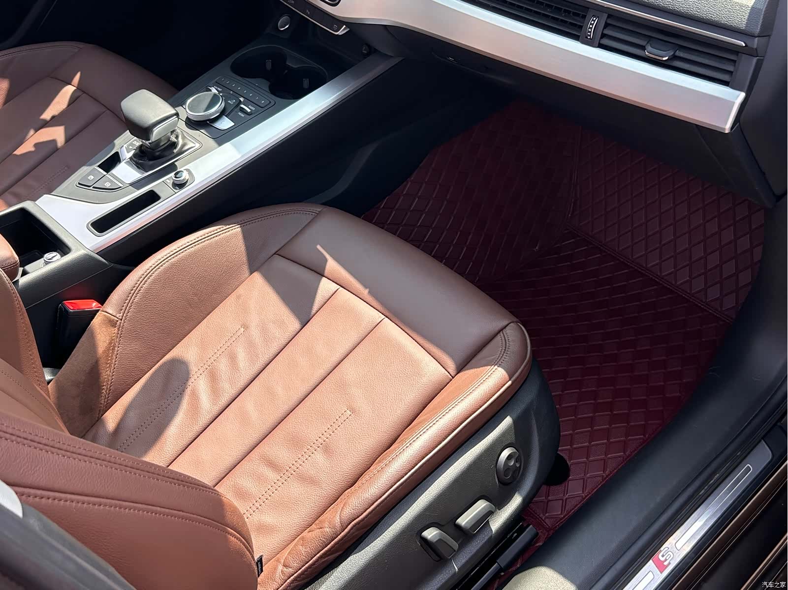 Audi A4L, 2018 11