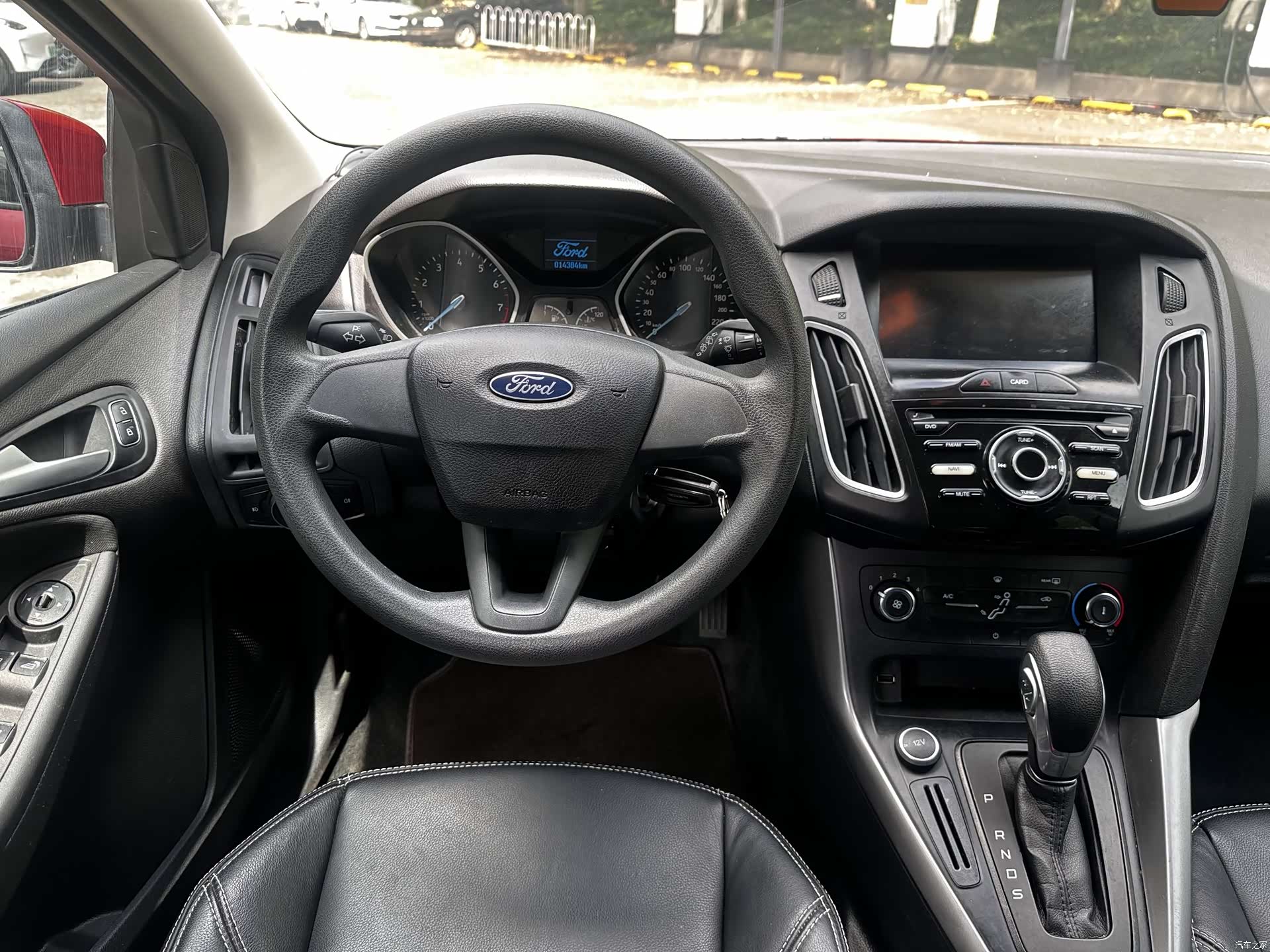 Ford Focus, 2018 11