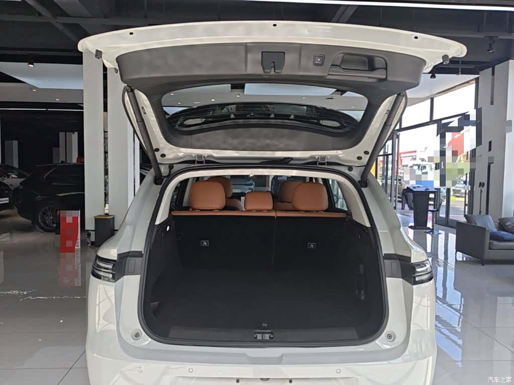 Leapmotor C10, 2025 19