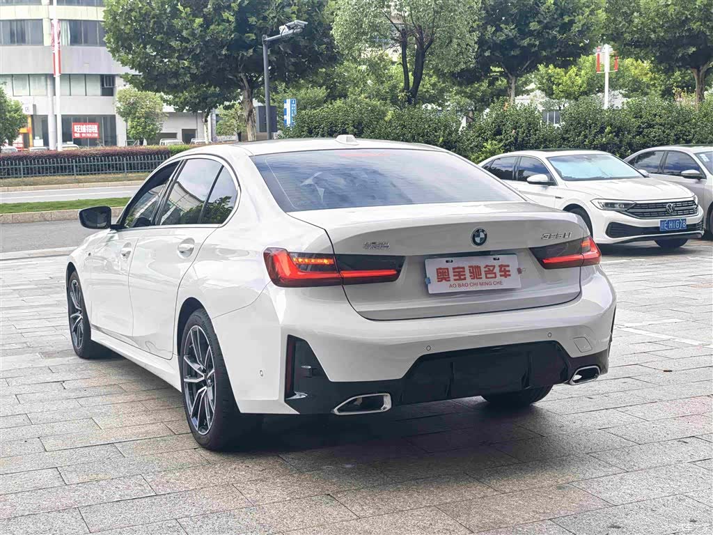 BMW 3 Series, 2025 9