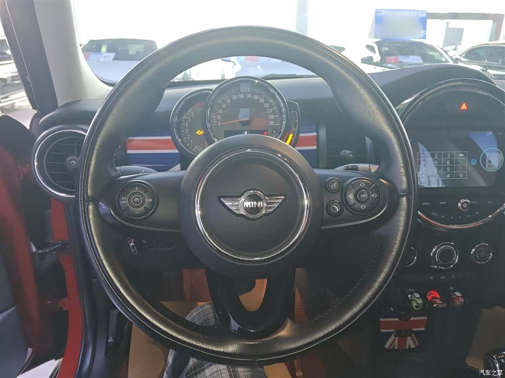 Mini ONE, 2018 7