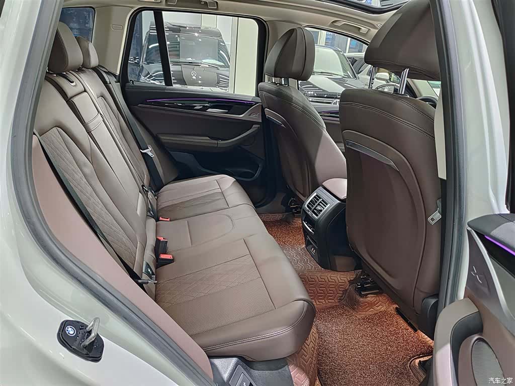 BMW X3, 2022 11