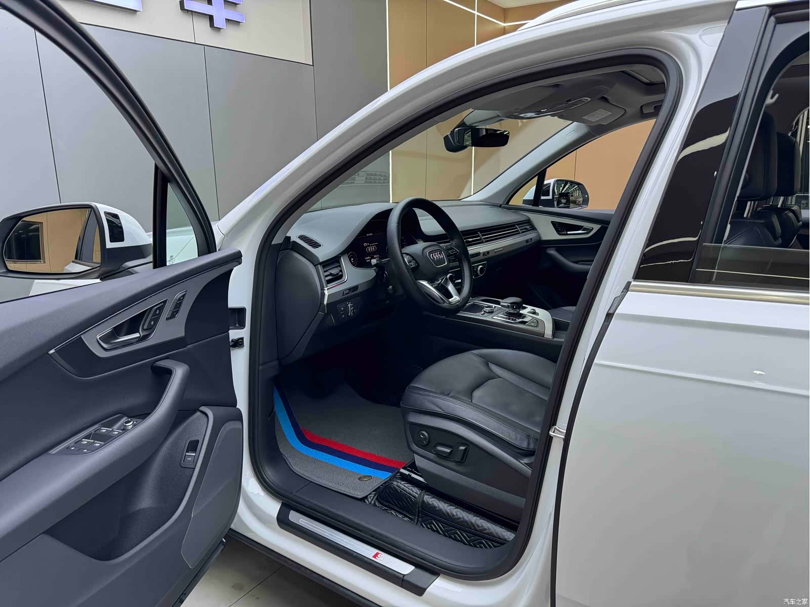 Audi Q7, 2019 7