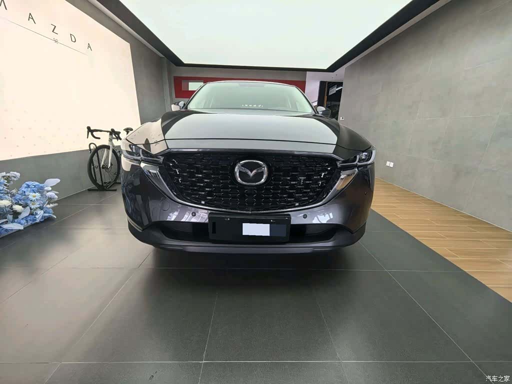 Mazda CX-5, 2024 3