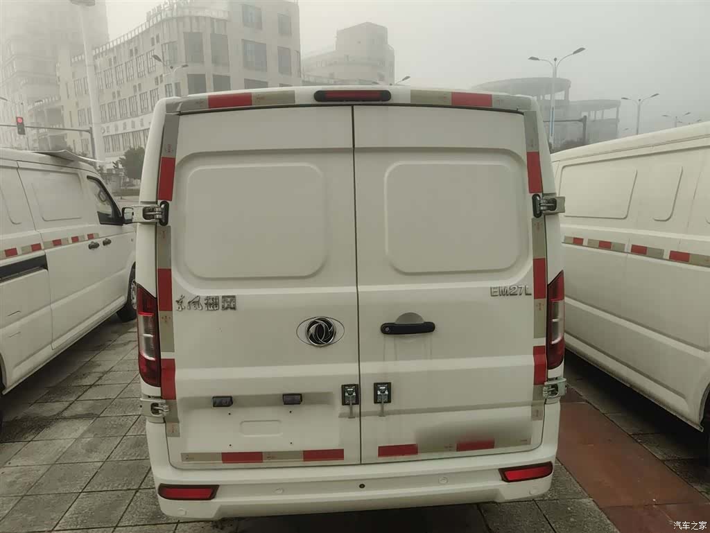 DongFeng EM27, 2025 6