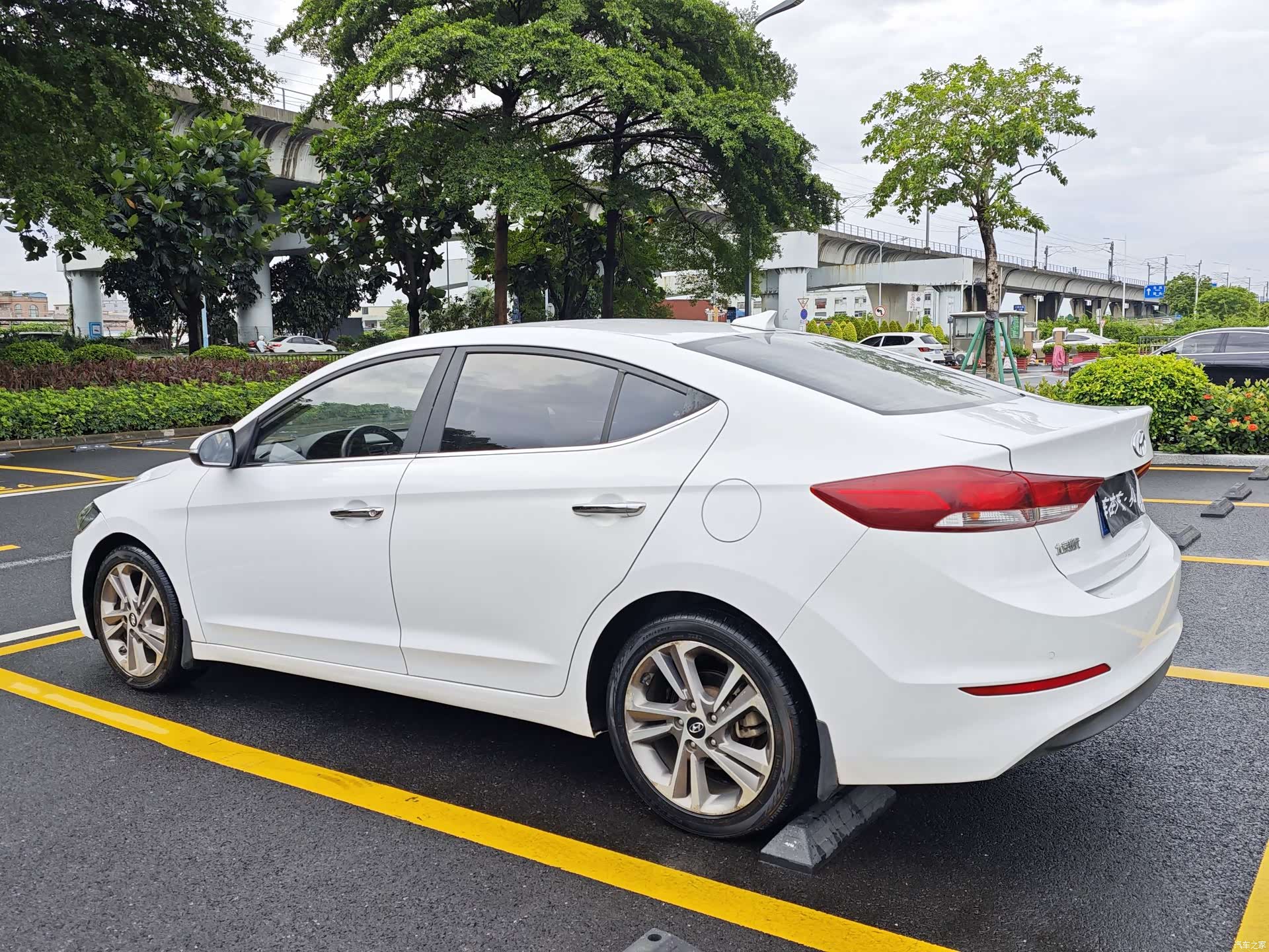 Hyundai 15, 2018 21