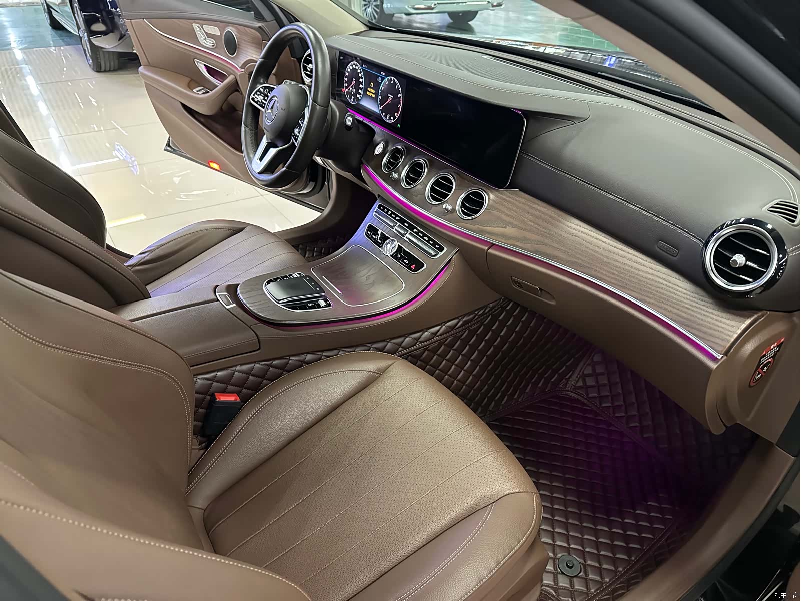 Mercedes-Benz E-Class, 2020 10