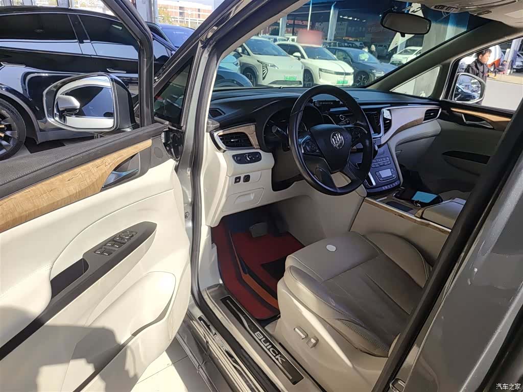 Buick GL8, 2020 13