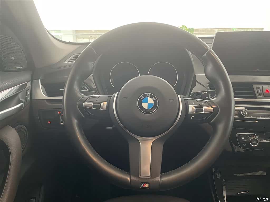 BMW X1, 2019 6