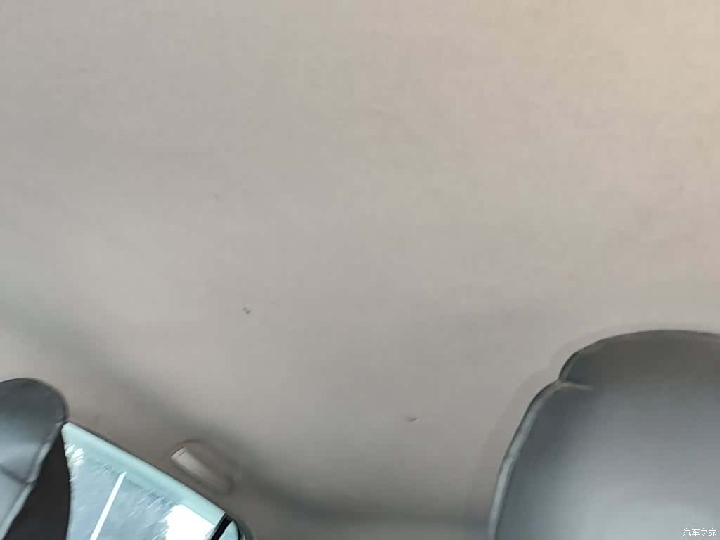 Wuling 510, 2021 18