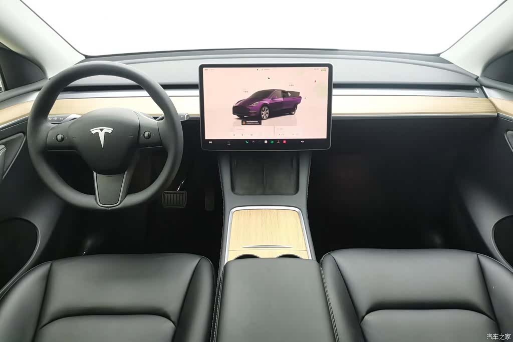 Tesla Model Y, 2022 12