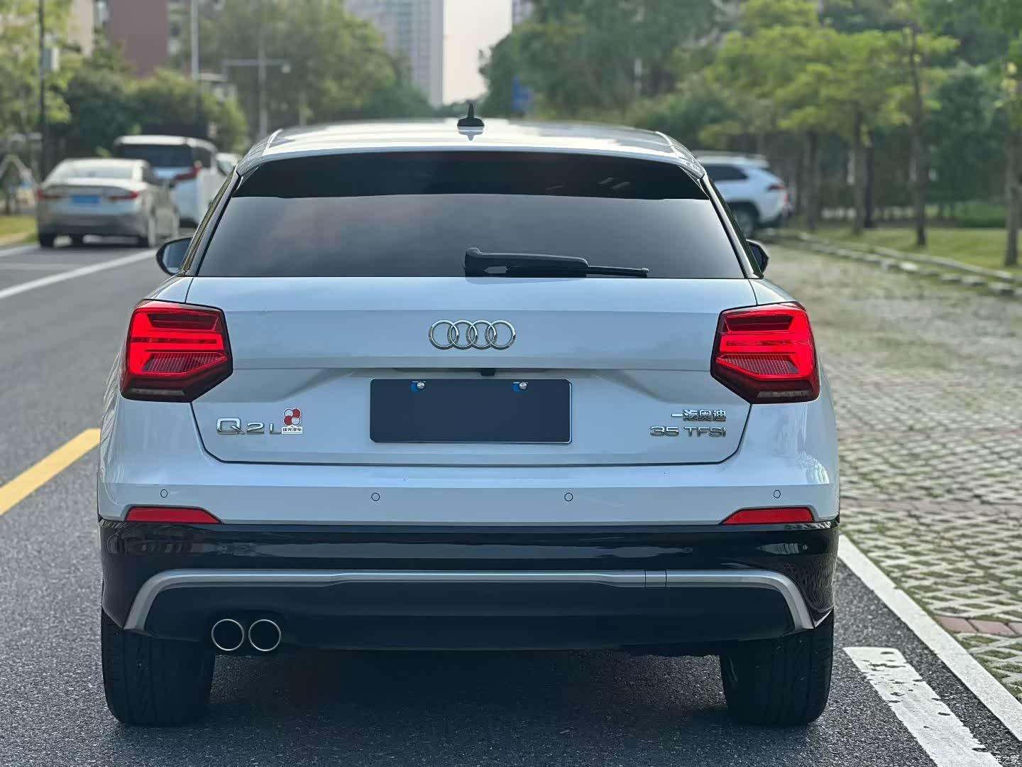 Audi Q2L, 2020 7