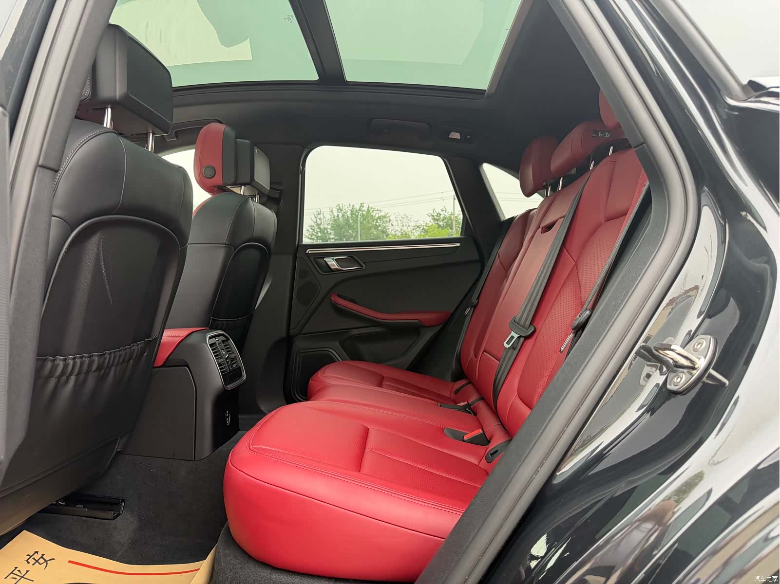 Porsche Macan, 2024 15