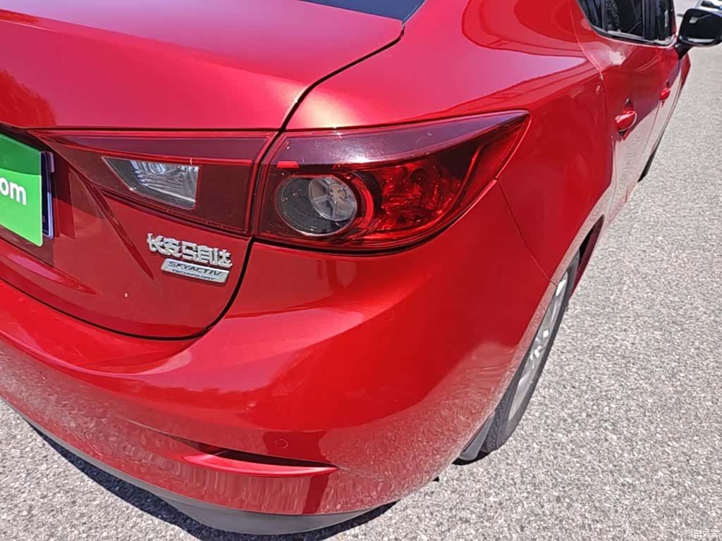 Mazda Mazda3, 2016 8