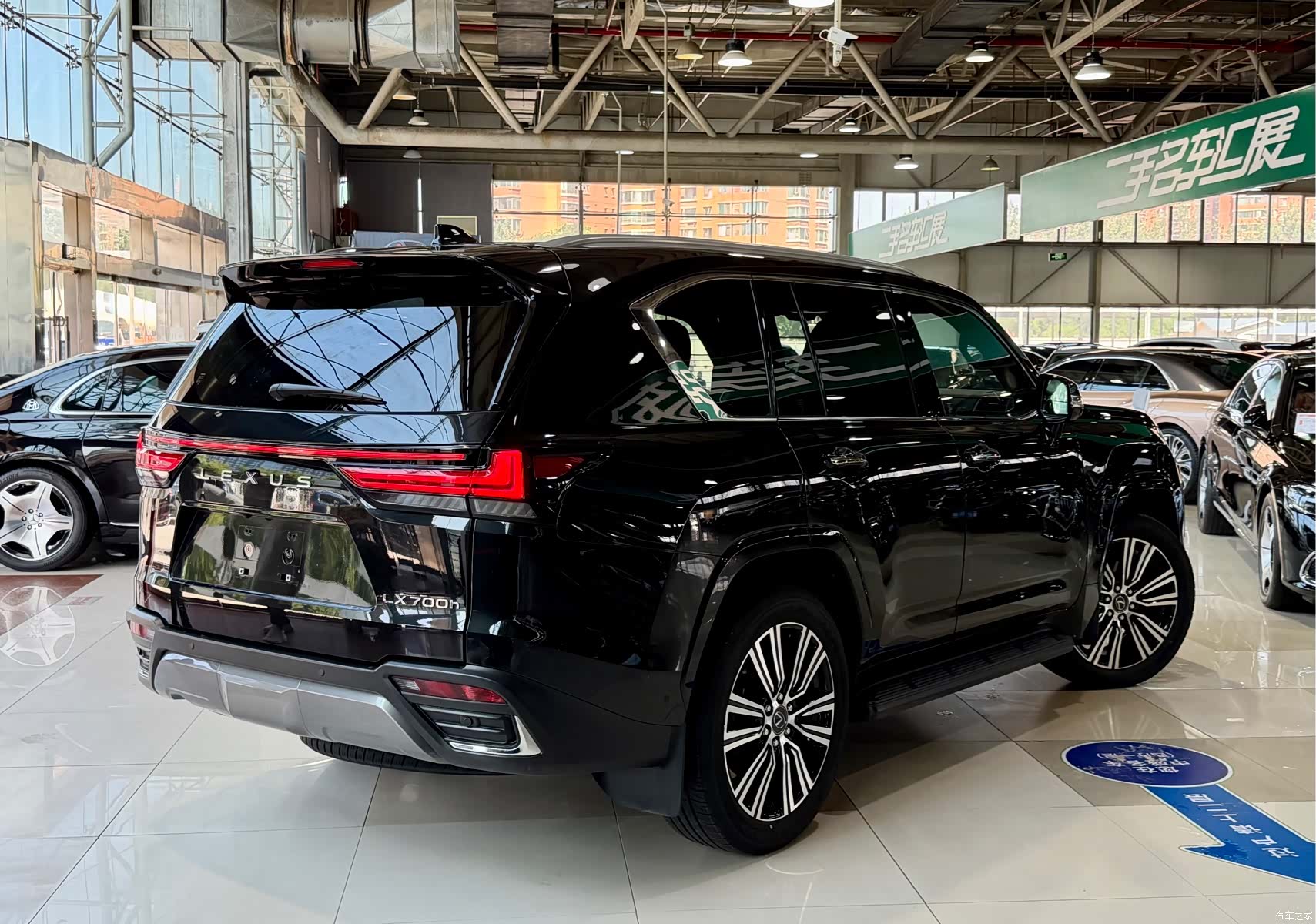 Lexus LX, 2026 34