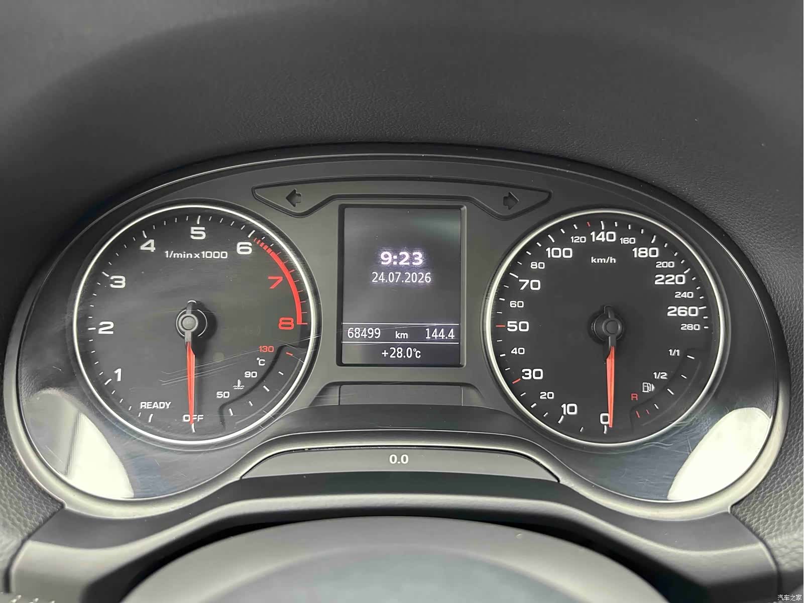 Audi Q2L, 2023 18