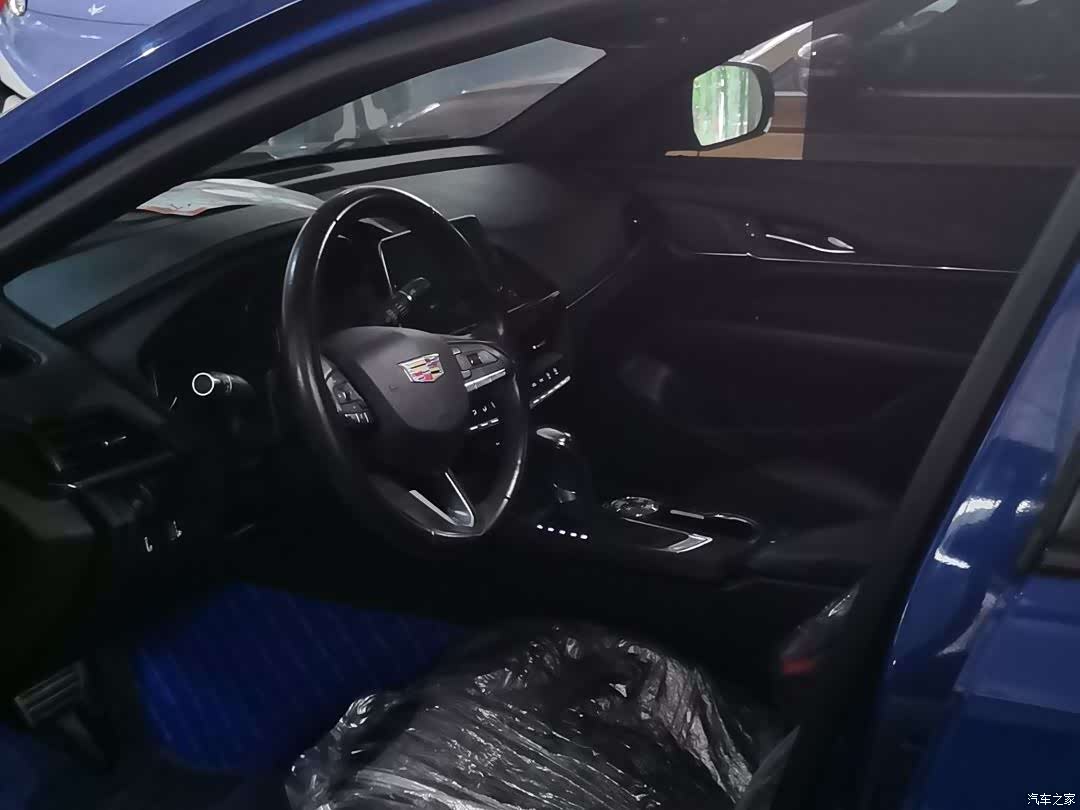 Cadillac CT4, 2021 7