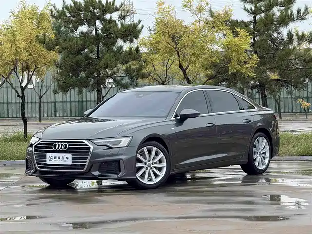 Audi A6L 2022 — купить из Китая под заказ