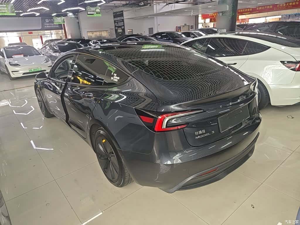 Tesla Model 3, 2024 все фото