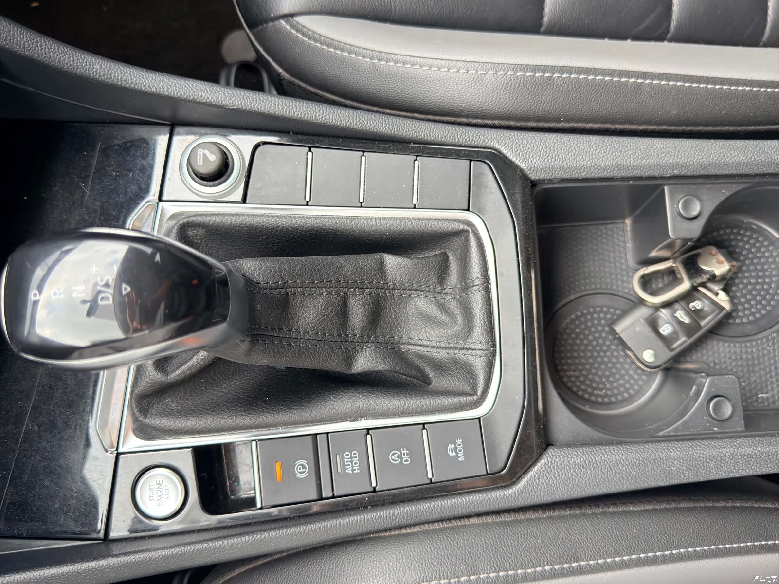 Volkswagen Sagitar, 2020 21