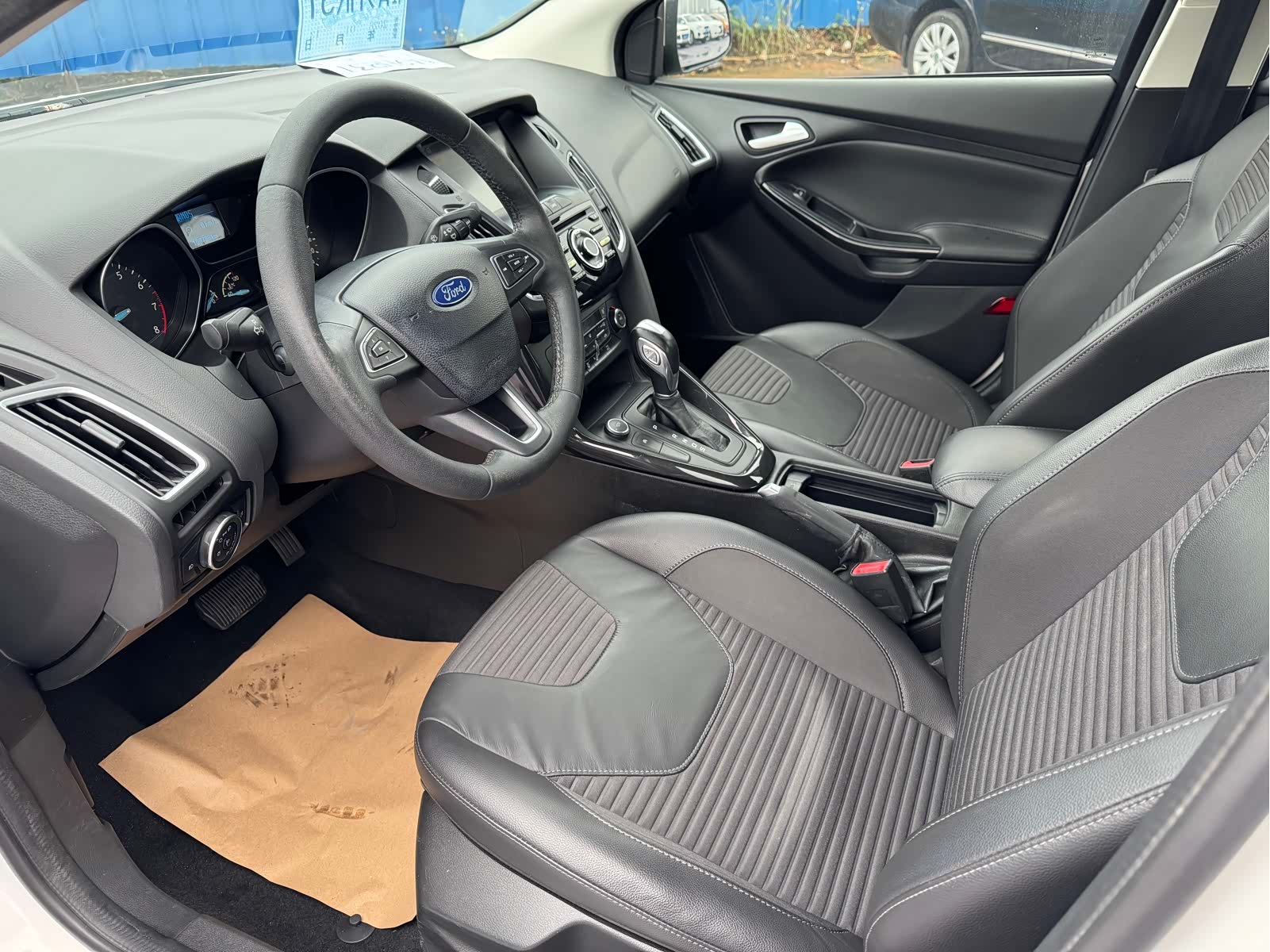 Ford Focus, 2017 8