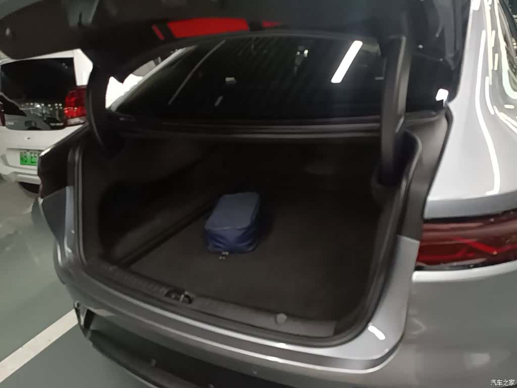 BYD Han, 2022 19