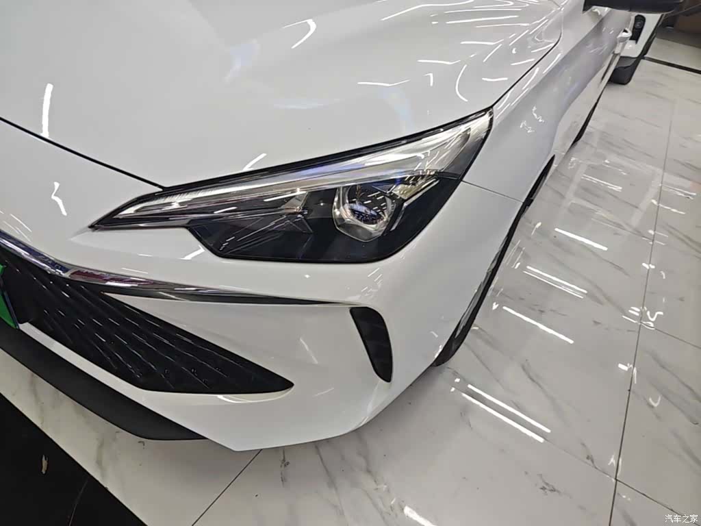 Roewe i5, 2025 24