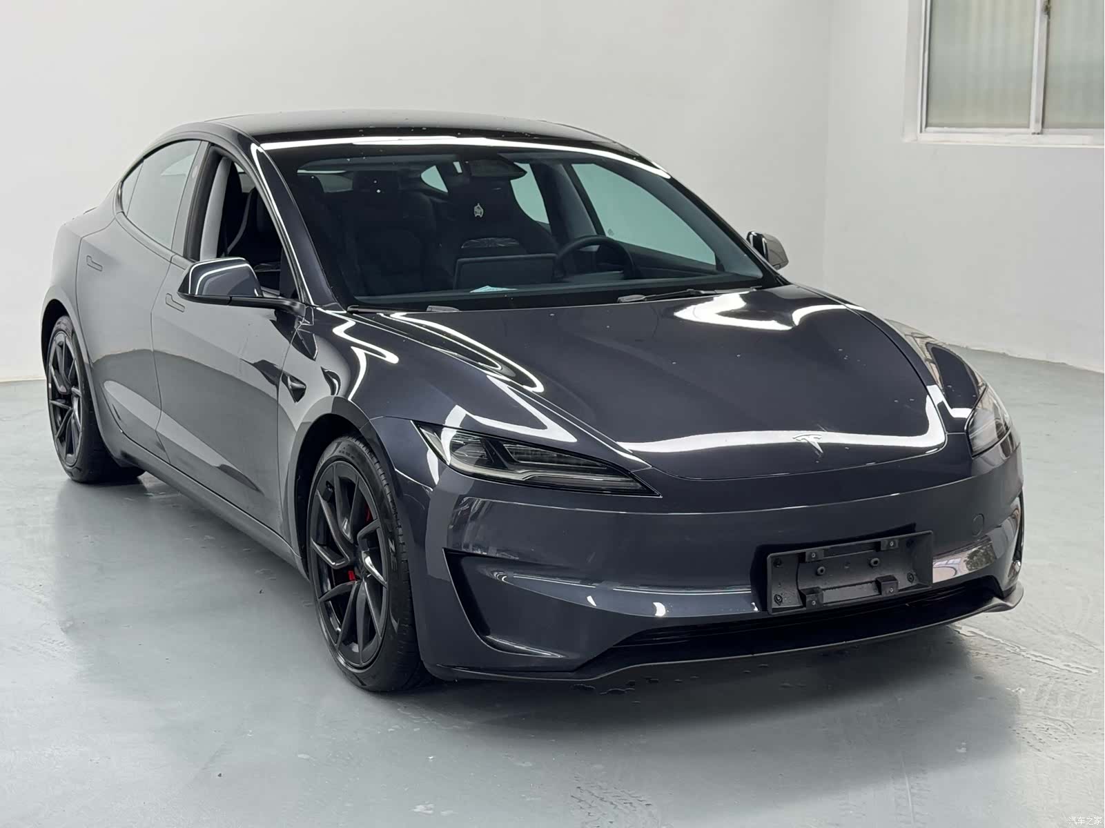 Tesla Model 3, 2024 3