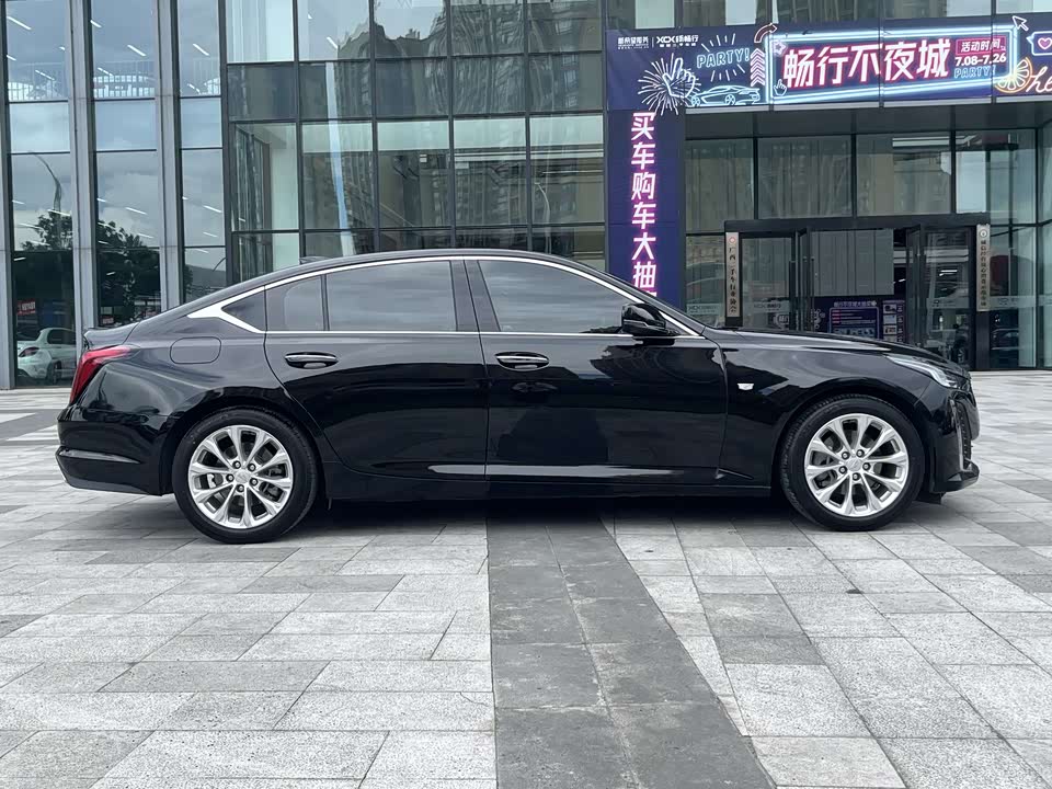 Cadillac CT5
