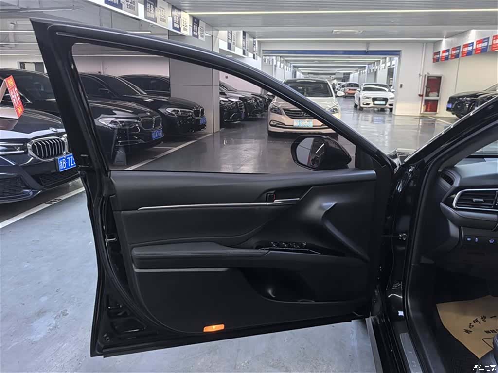 Toyota Camry, 2020 14
