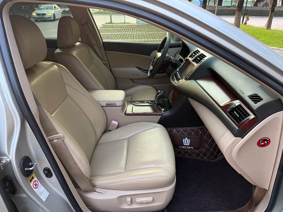 Toyota crown Toyota crown