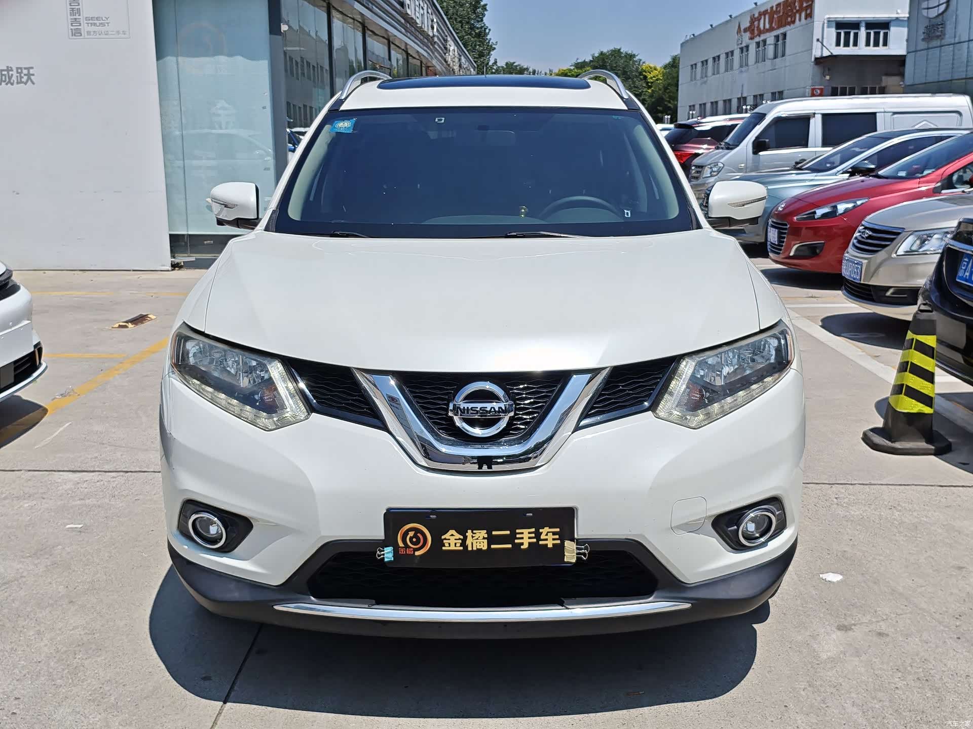 Nissan X-Trail, 2015 все фото