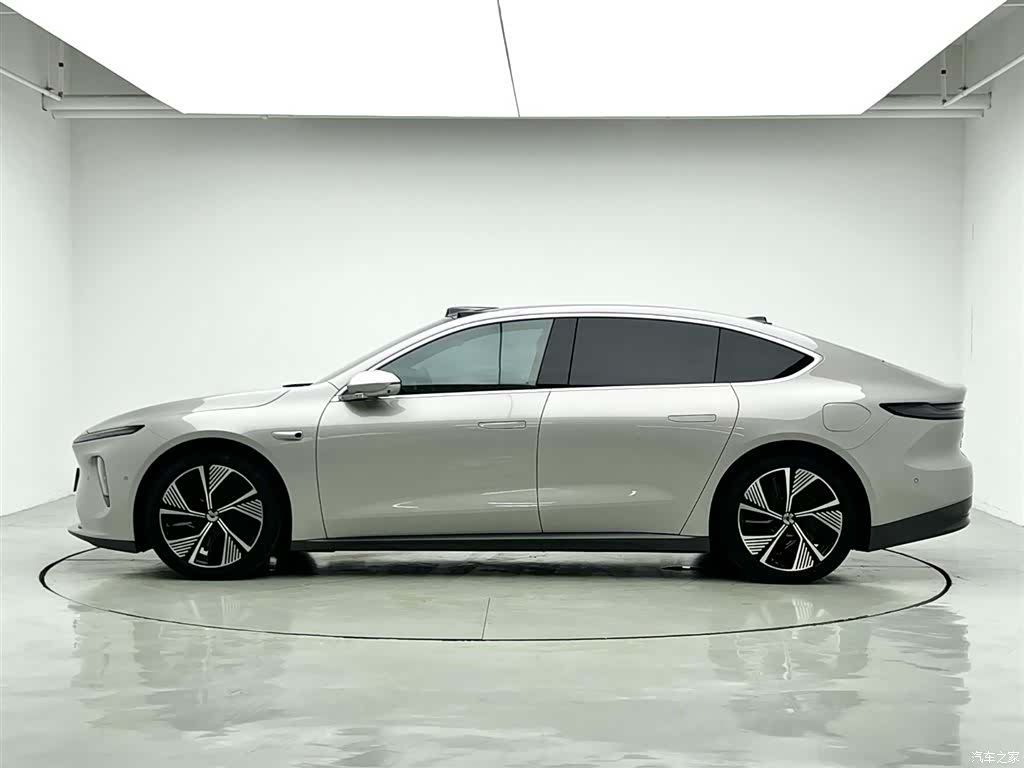 NIO ET7, 2022 10