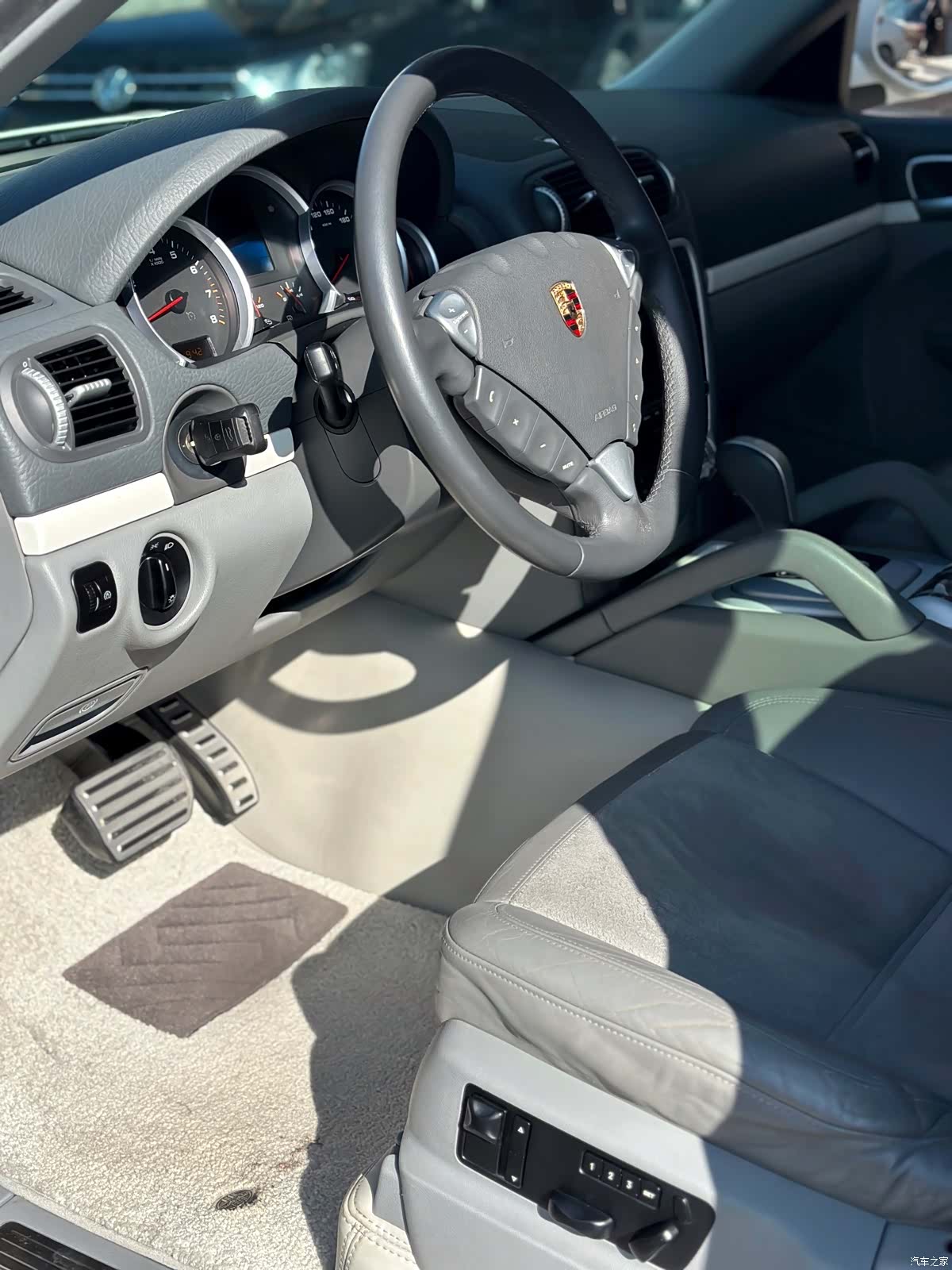 Porsche Cayenne, 2011 12