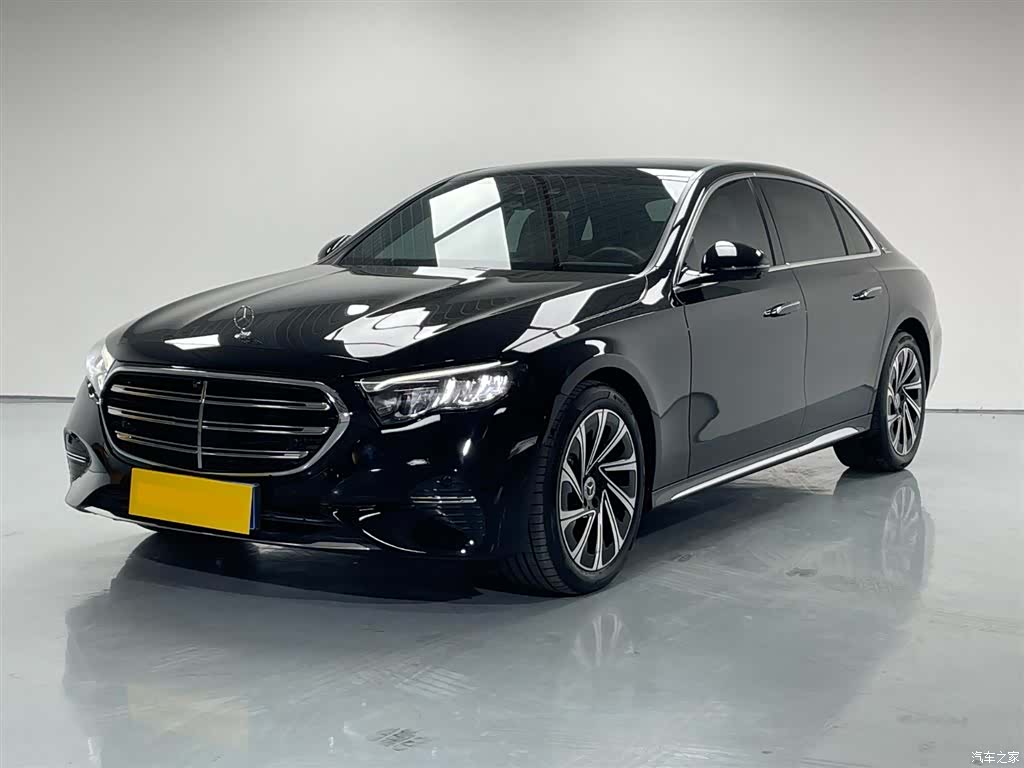 Mercedes-Benz E-Class, 2024 1