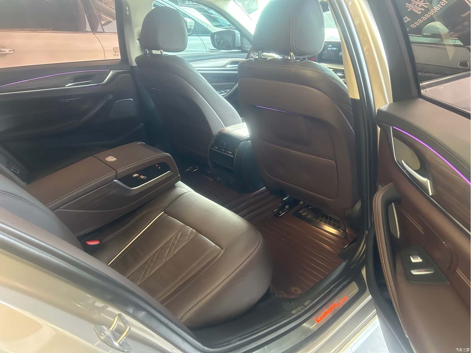 BMW 5 Series, 2018 9