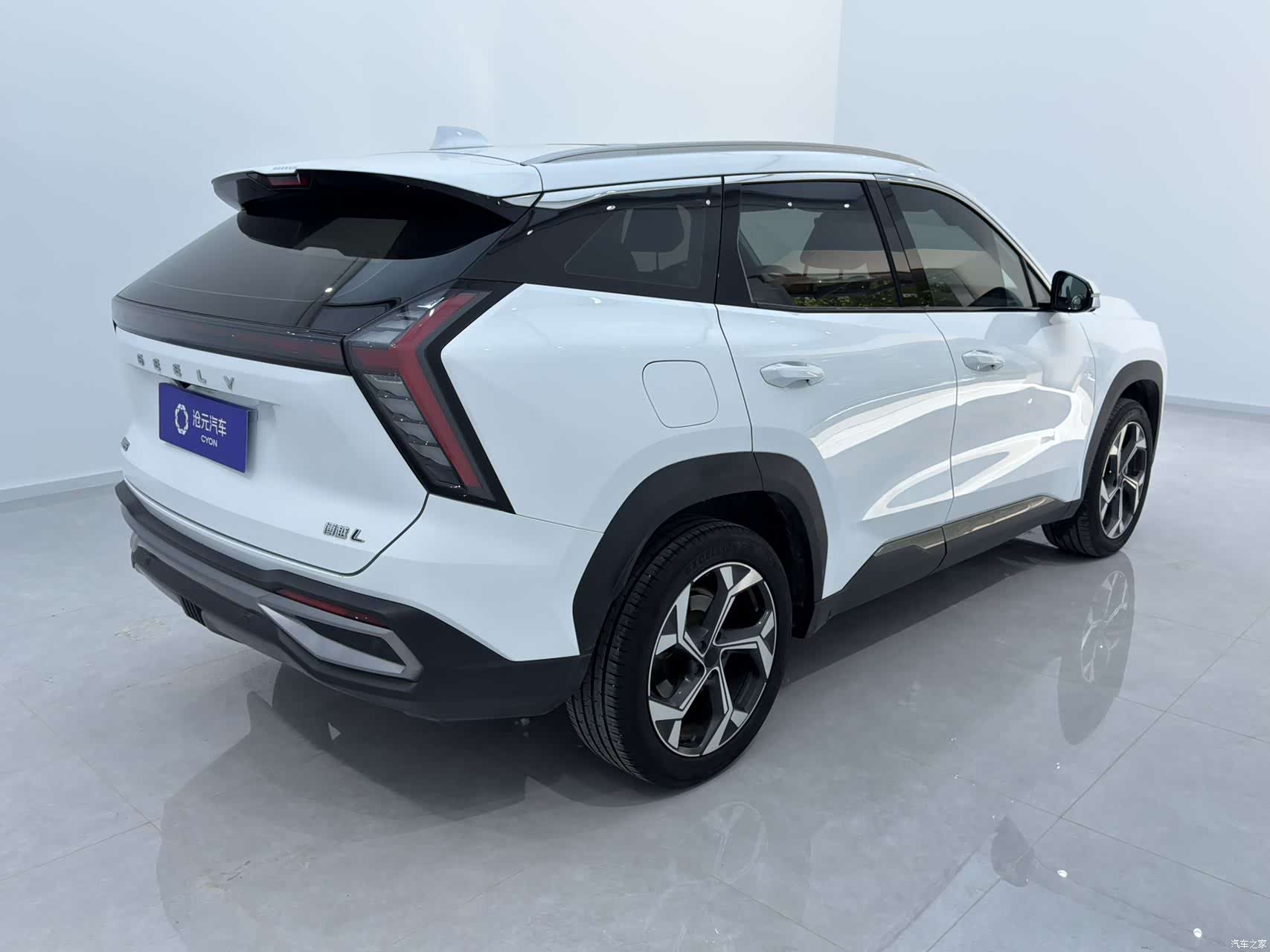 Geely Boyue, 2023 6